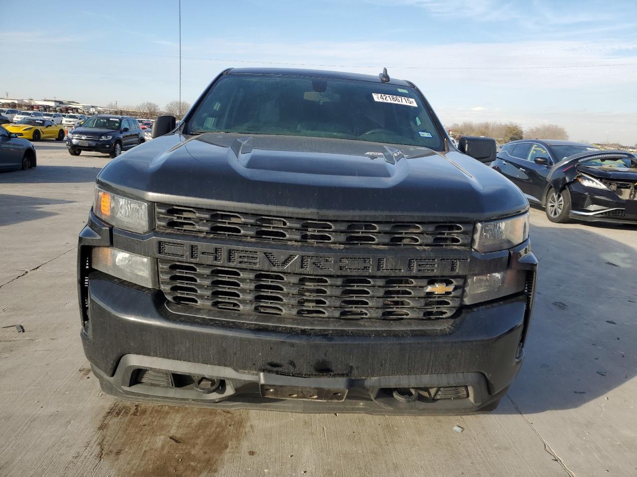2019 Chevrolet Silverado - Image 5