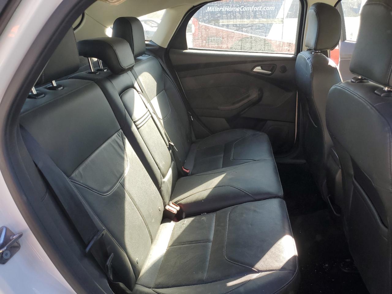 2015 Ford Focus - Image 11
