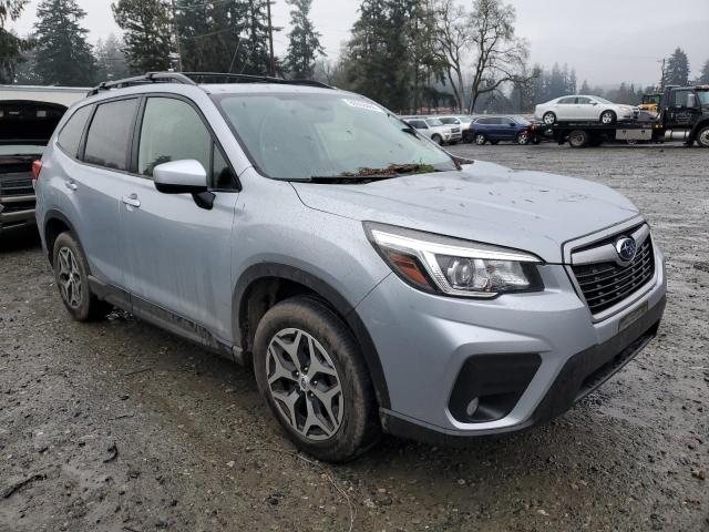  SUBARU FORESTER 2020 Сріблястий