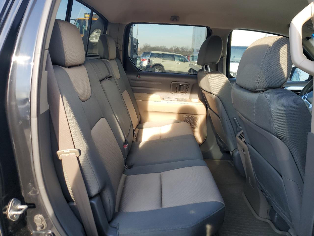 2006 Honda Ridgeline - Image 10
