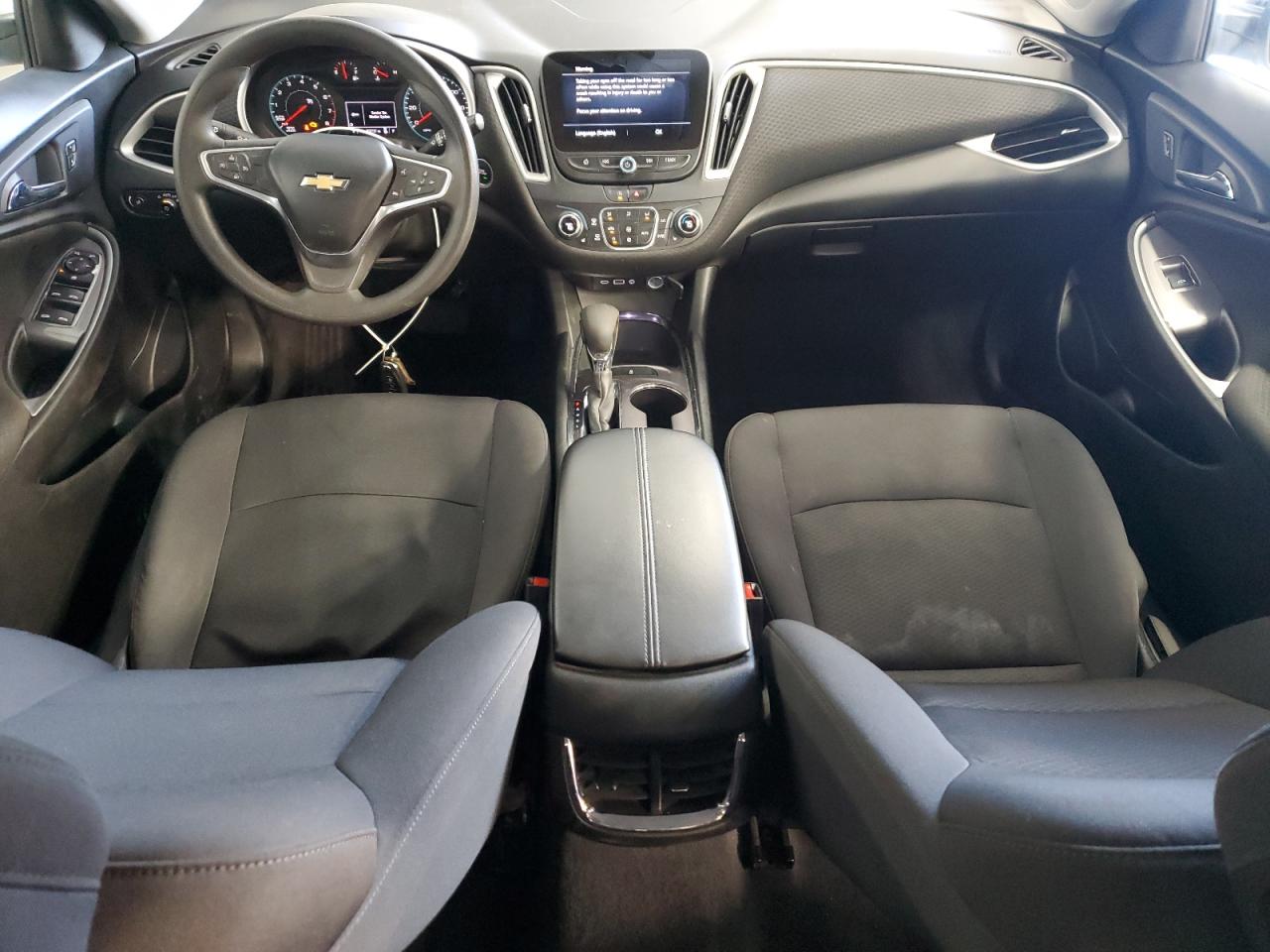 2022 Chevrolet Malibu - Image 8
