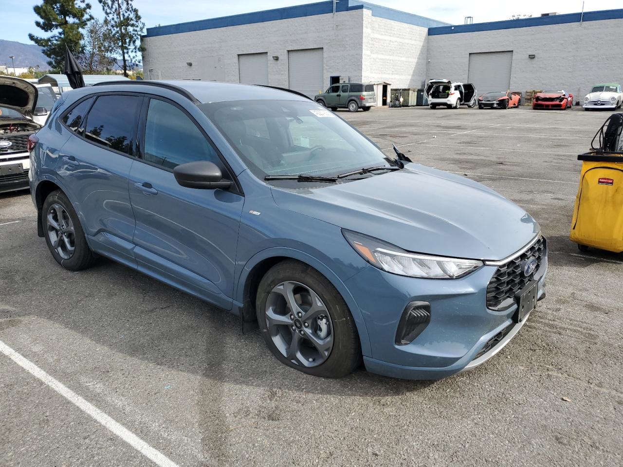 2023 Ford Escape - Image 4