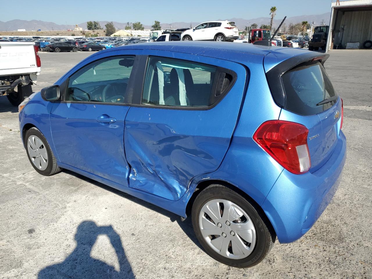 VIN KL8CB6SA7GC561880 2016 CHEVROLET SPARK no.2