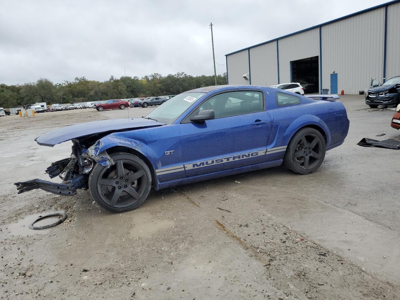 2005 Ford Mustang - Image 1