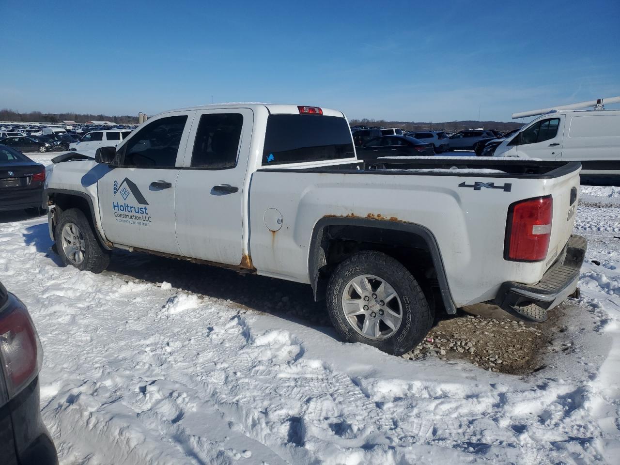 2015 GMC Sierra - Image 2