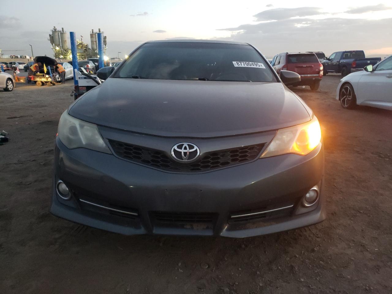 VIN 4T1BF1FK3DU275717 2013 TOYOTA CAMRY no.5