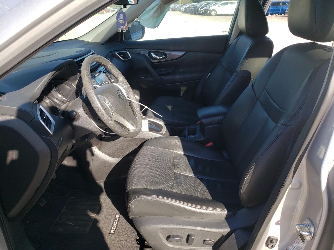 2015 Nissan Rogue - Image 7