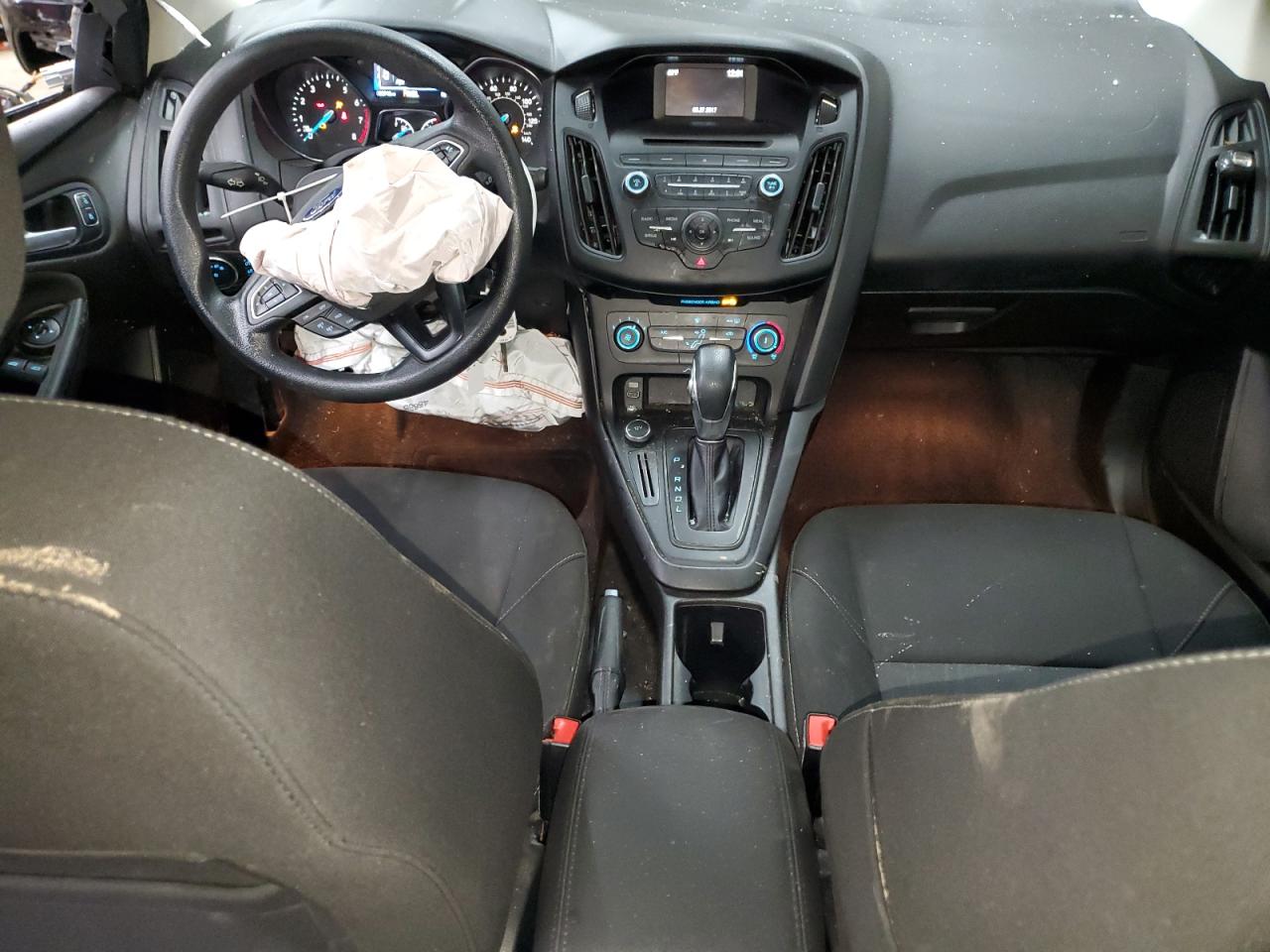2017 Ford Focus - Image 8