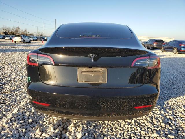  TESLA MODEL 3 2023 Czarny