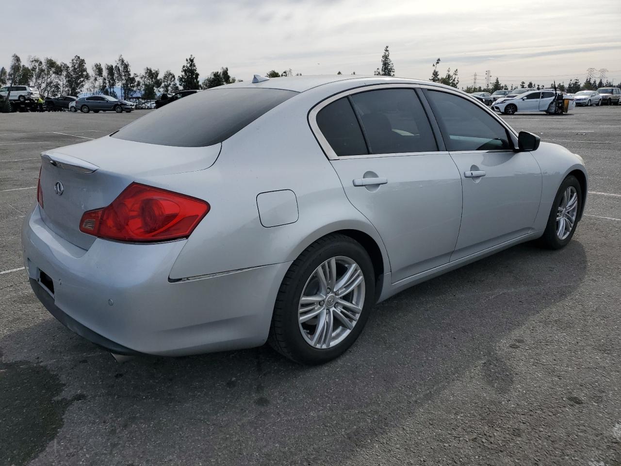 2013 Infiniti G - Image 3