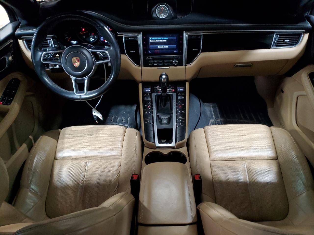 2017 Porsche Macan - Image 8