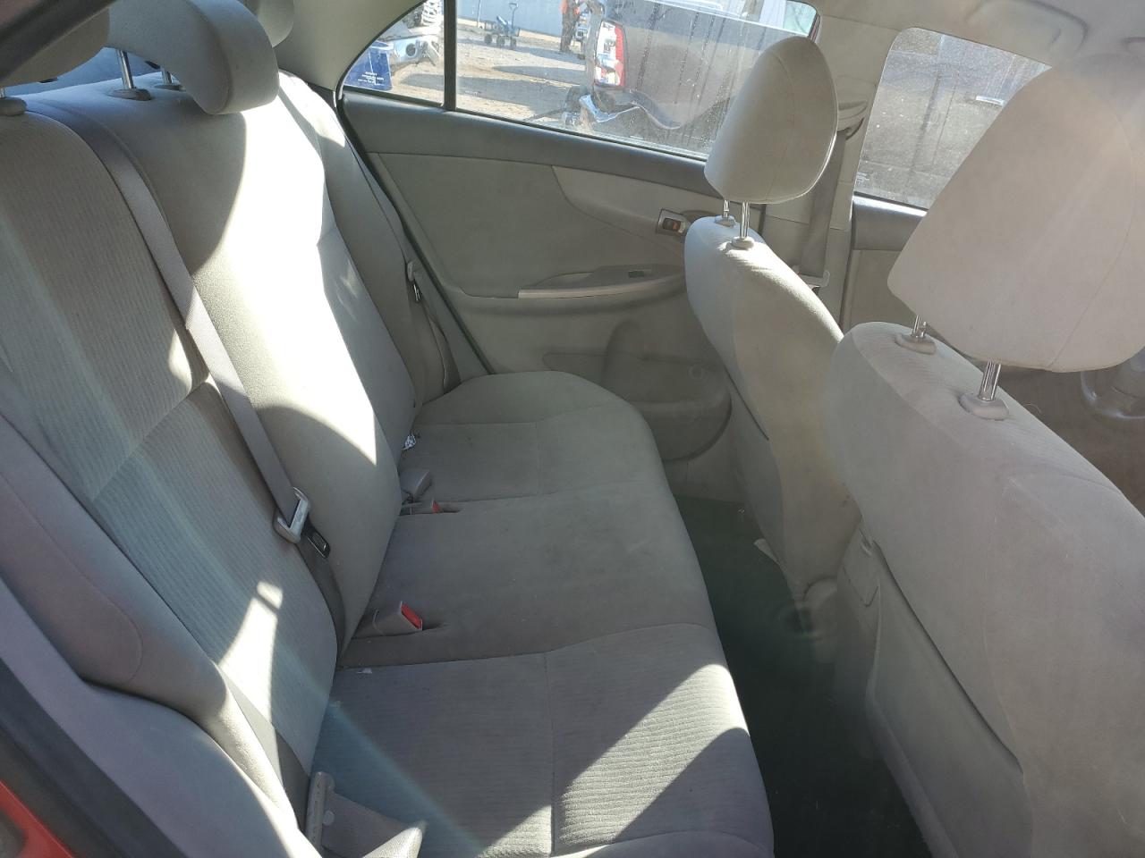 2010 Toyota Corolla - Image 10