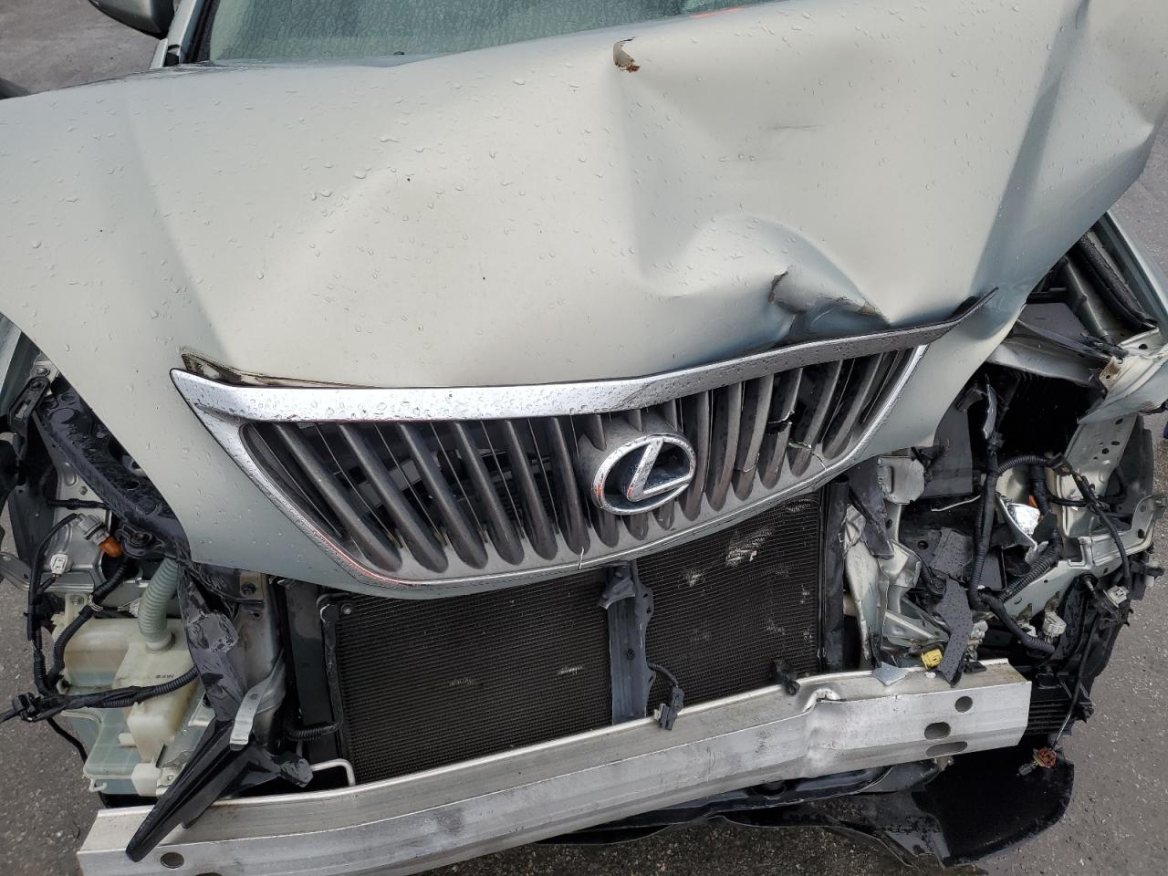 2009 Lexus RX - Image 12