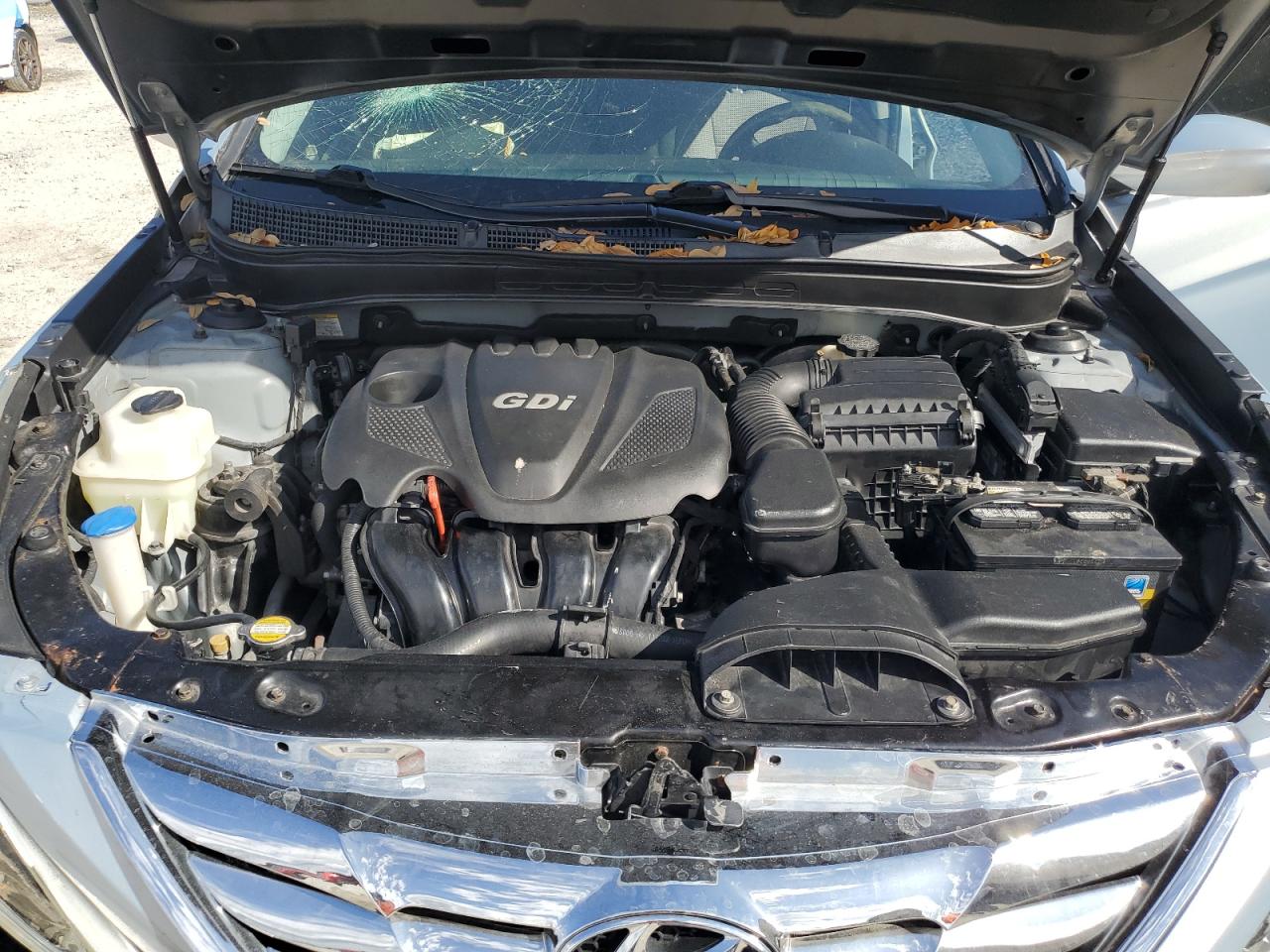 2012 Hyundai Sonata - Image 13