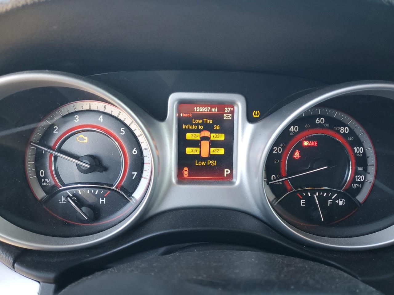 2015 Dodge Journey - Image 9