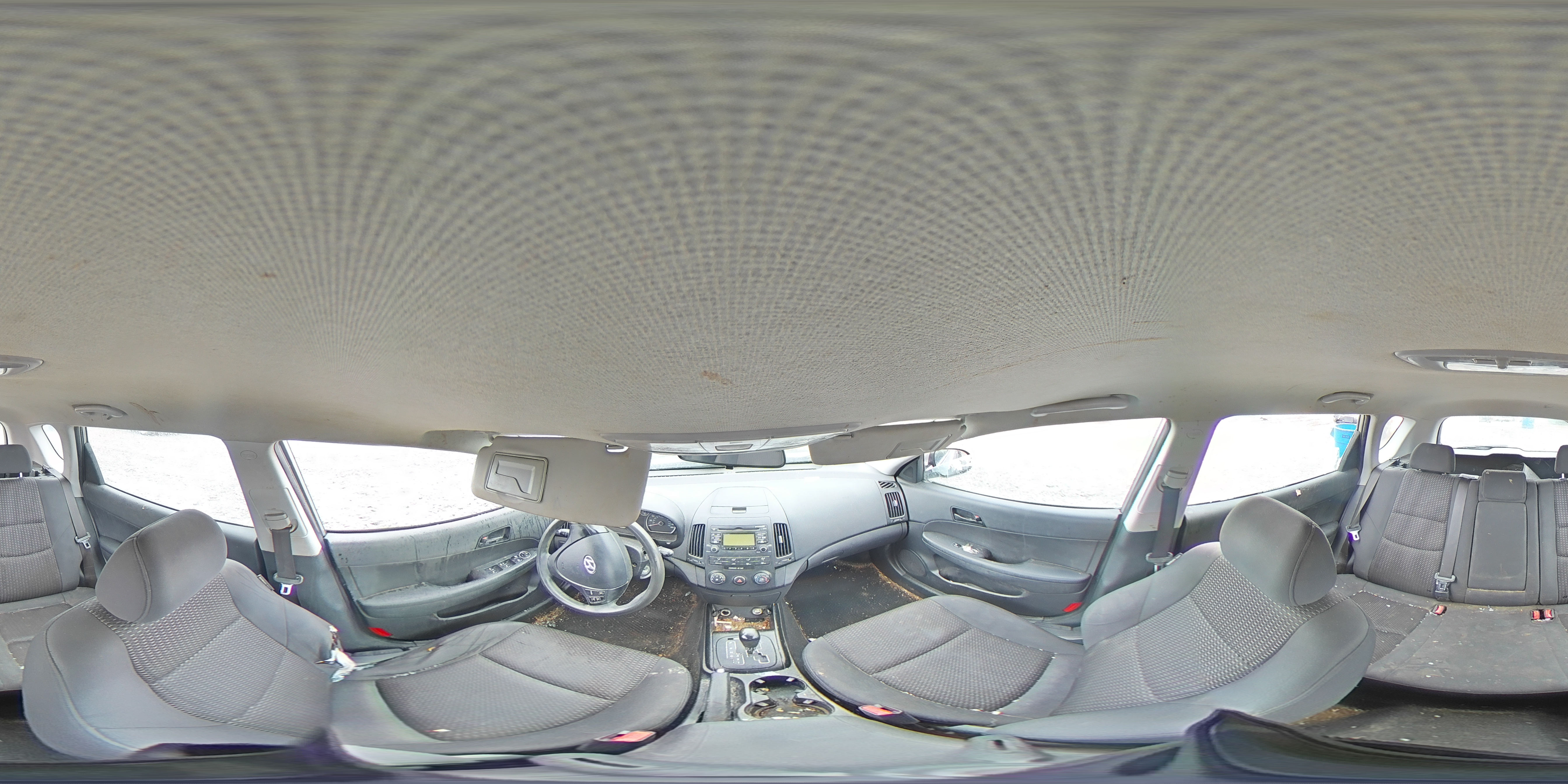 2012 Hyundai Elantra - Image 12