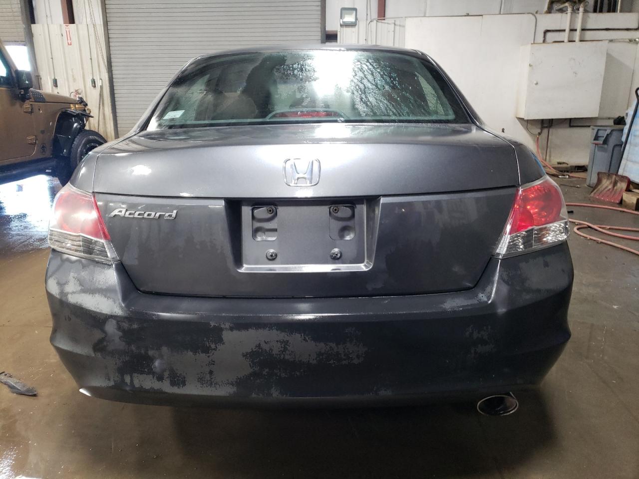 2010 Honda Accord - Image 6