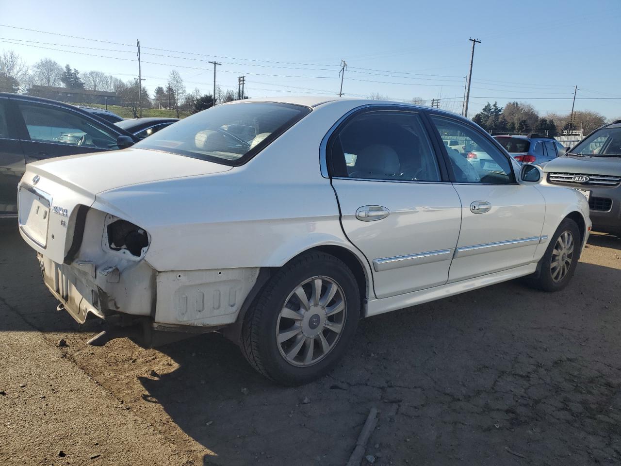 2005 Hyundai Sonata - Image 3
