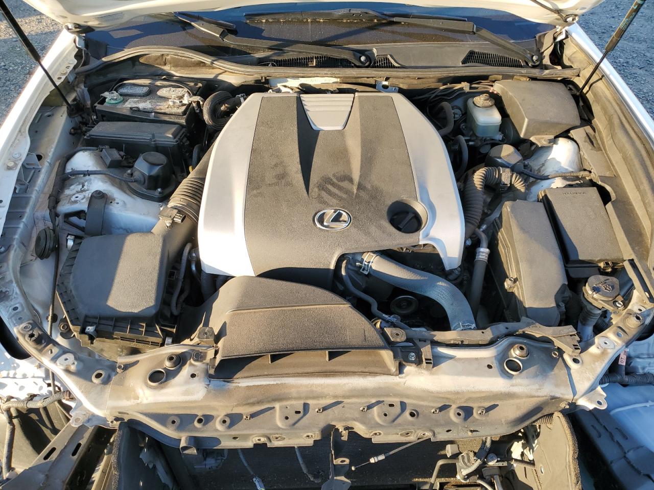 2015 Lexus GS - Image 11