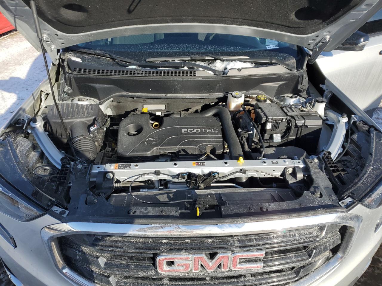 2020 GMC Terrain - Image 12