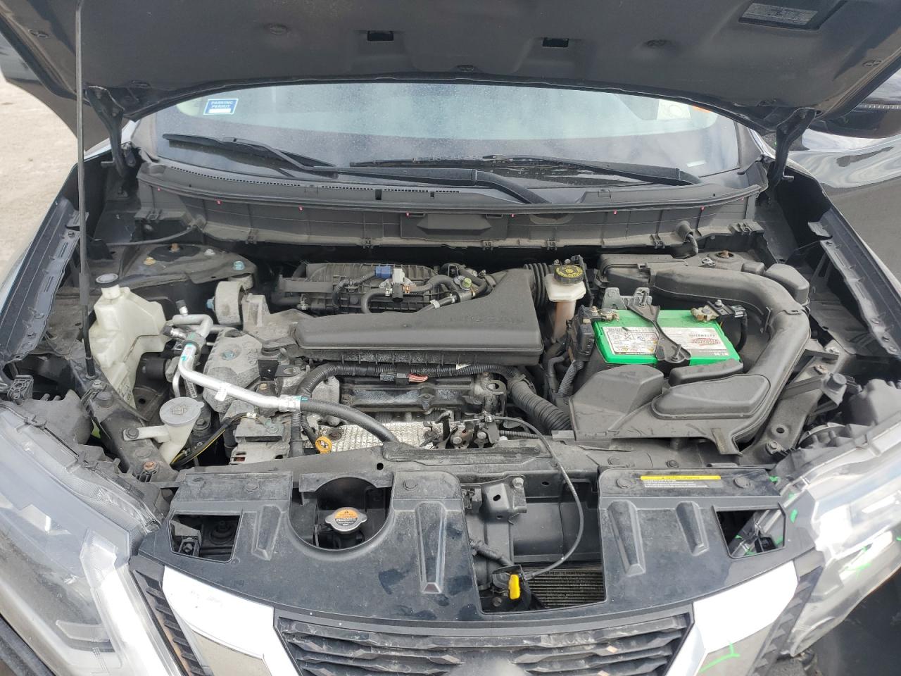 2017 Nissan Rogue - Image 12