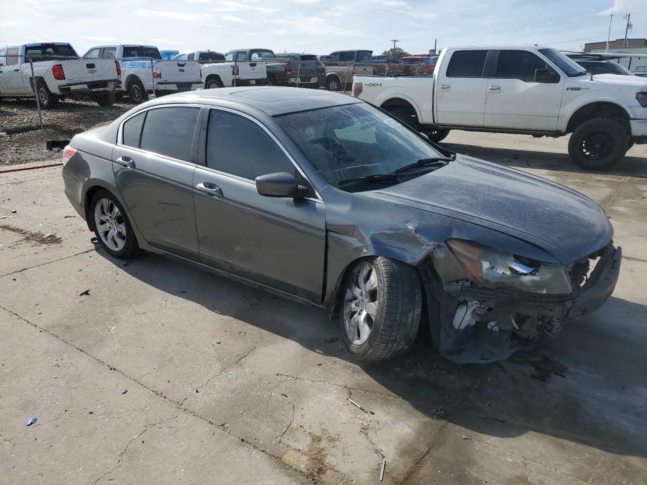 2009 Honda Accord - Image 4