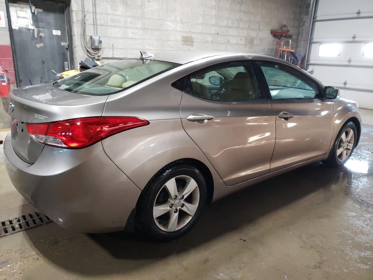 VIN 5NPDH4AE4DH247896 2013 HYUNDAI ELANTRA no.3