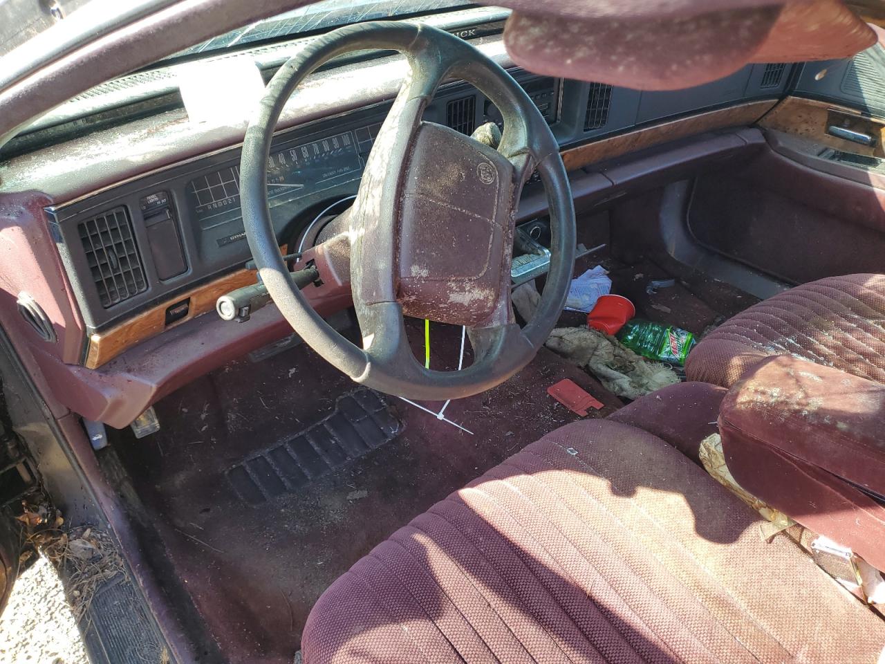 1994 Buick LeSabre - Image 8