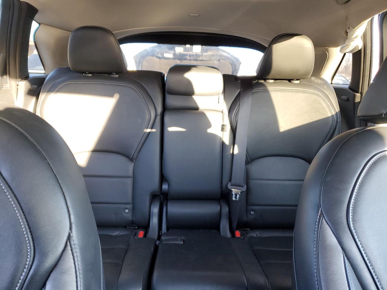 2019 Infiniti QX50 - Image 10