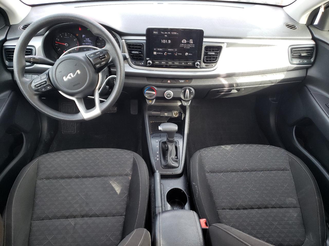 2023 Kia Rio - Image 8
