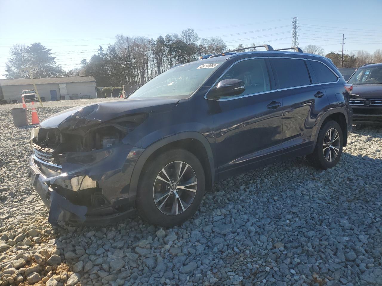 2016 Toyota Highlander - Image 1