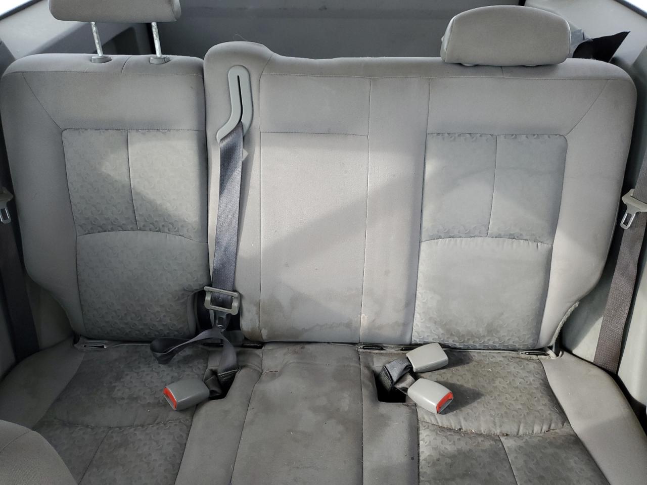 2006 Saturn VUE - Image 10