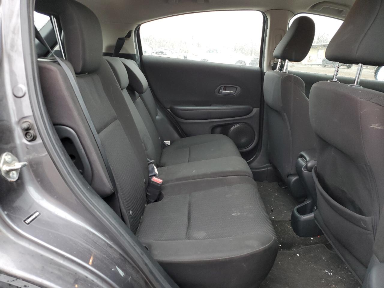 2016 Honda HR-V - Image 11
