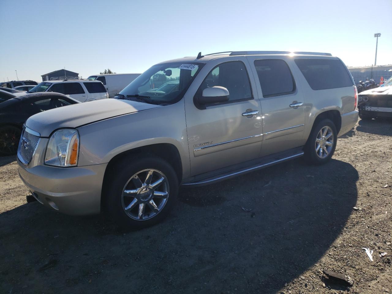 VIN 1GKS2MEF2DR244780 2013 GMC YUKON no.1