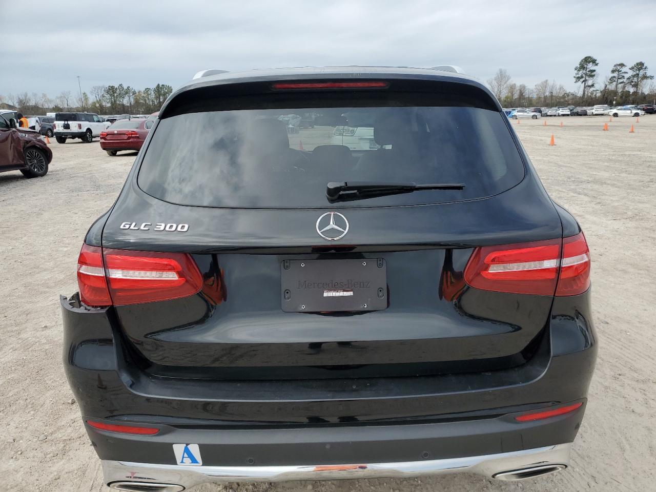 2018 Mercedes-Benz Glc 300 VIN: WDC0G4JB9JV018997 Lot: 87951255