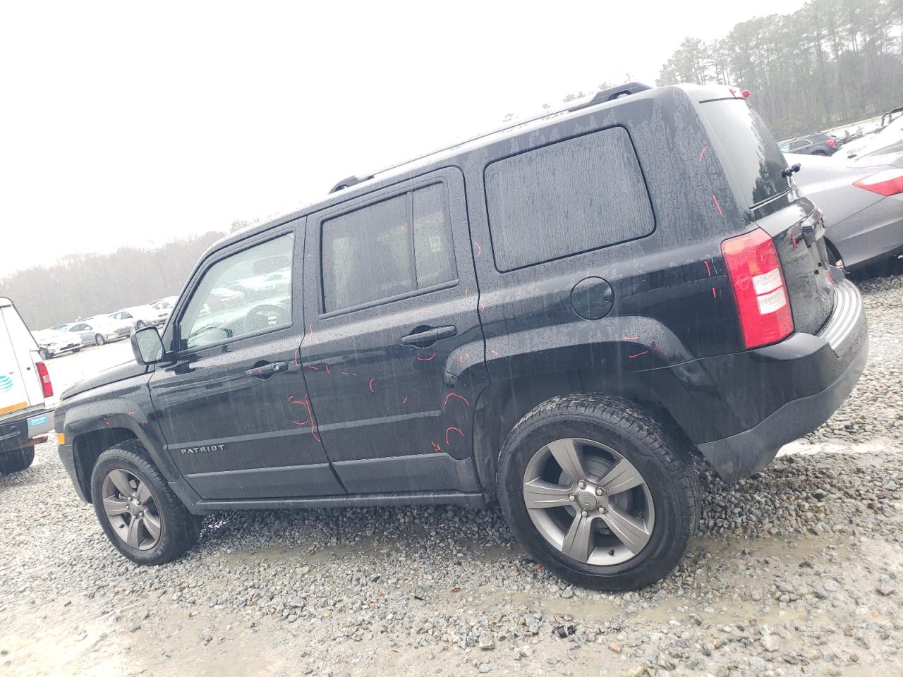 2016 Jeep Liberty (Patriot) - Image 2