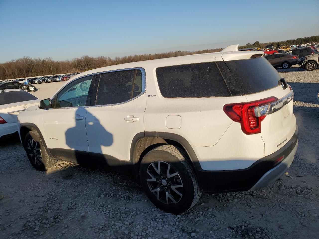 2021 GMC Acadia - Image 2