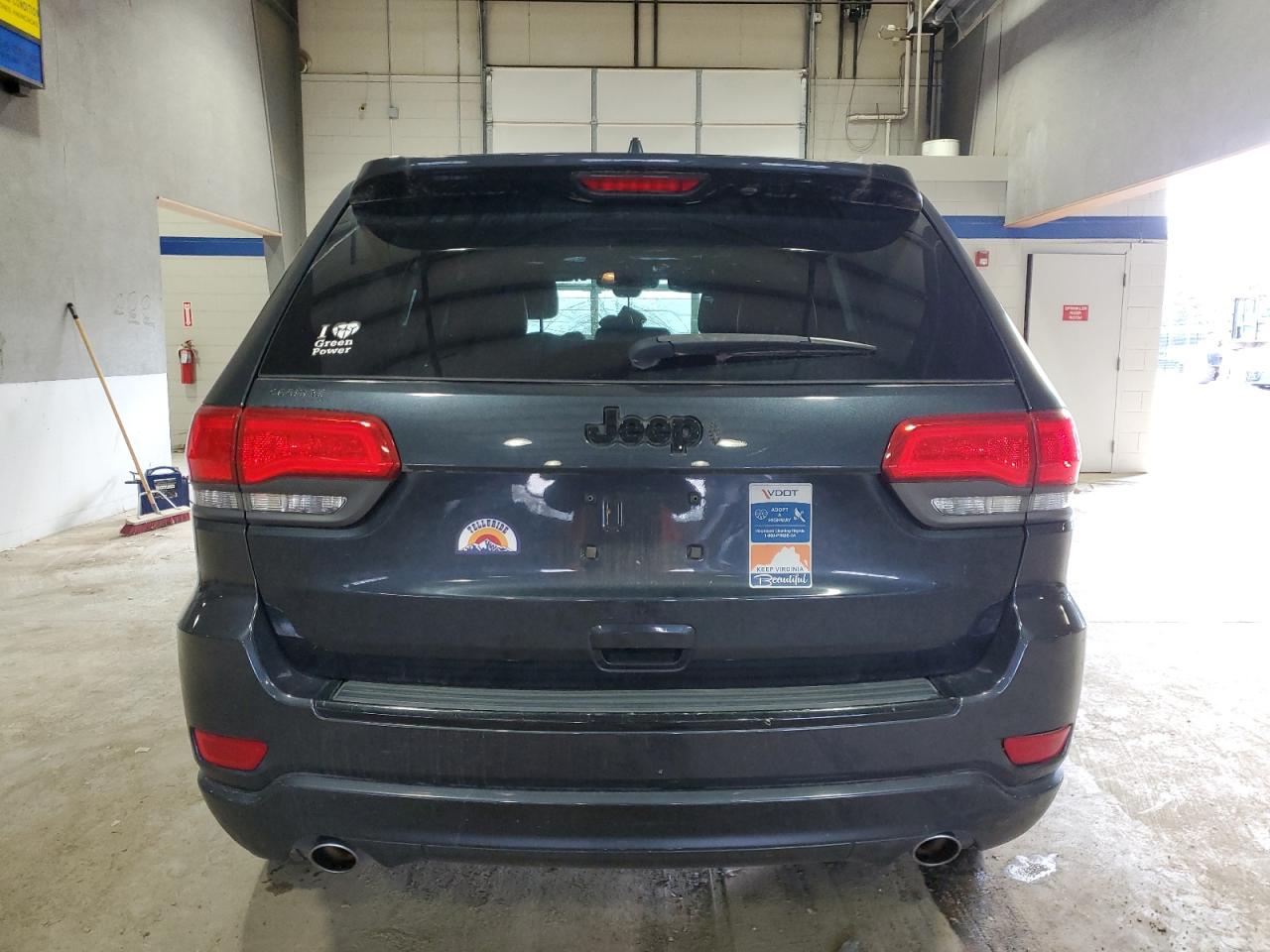 2014 Jeep Grand Cherokee - Image 6