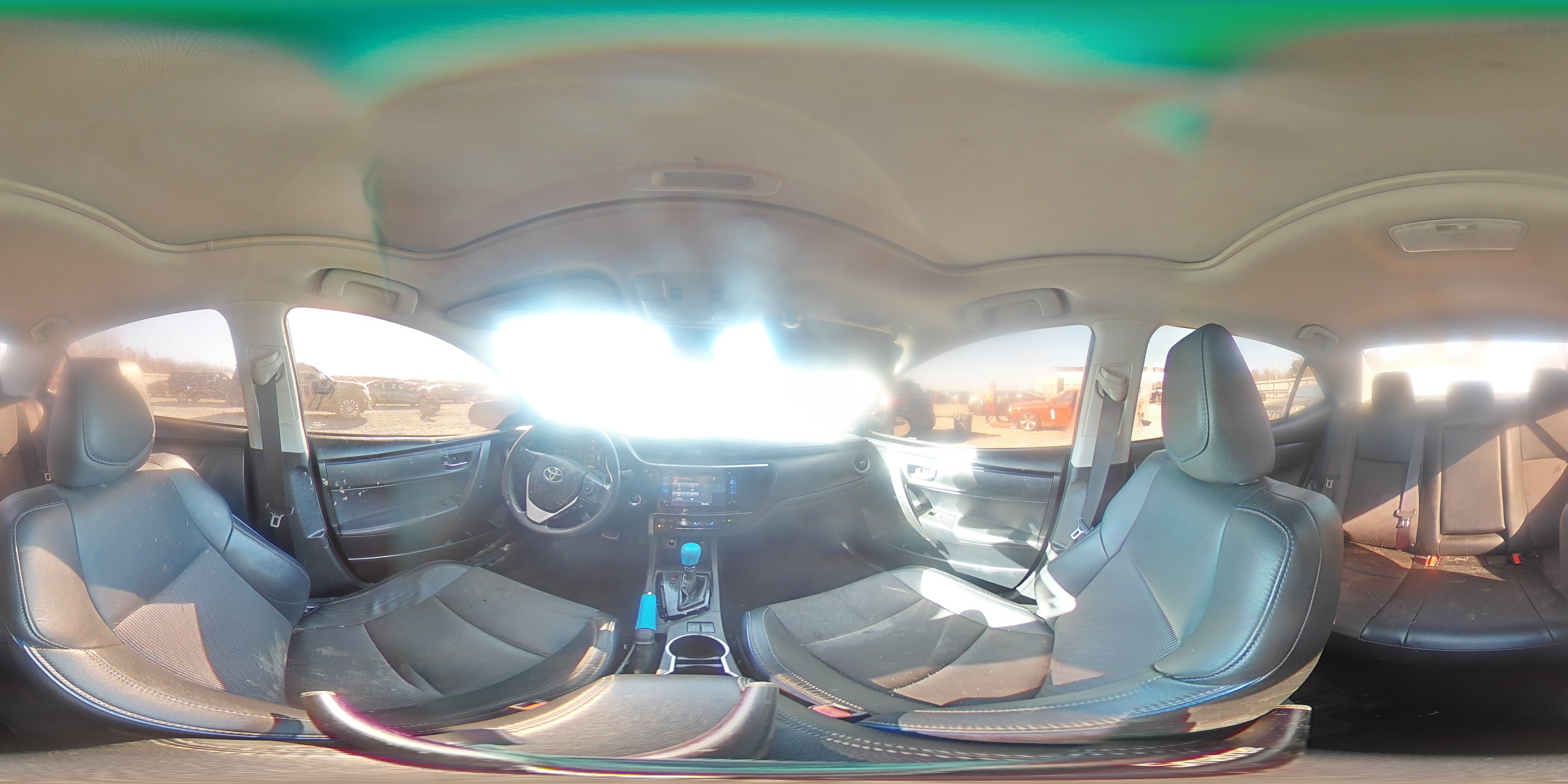 2019 Toyota Corolla - Image 13