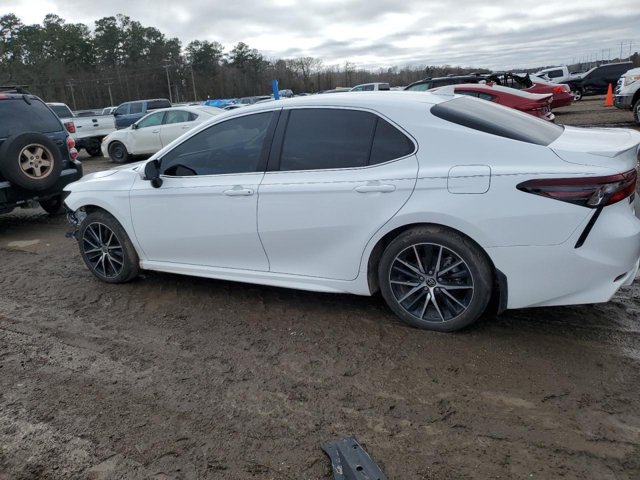 2024 Toyota Camry - Image 2