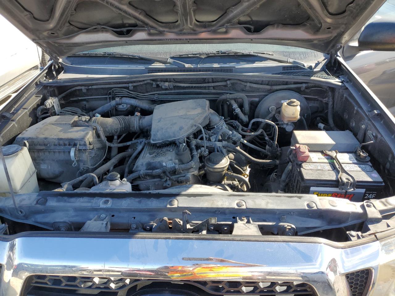 2011 Toyota Tacoma - Image 11