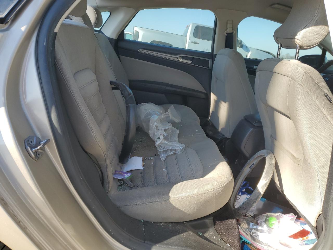 2017 Ford Fusion - Image 10