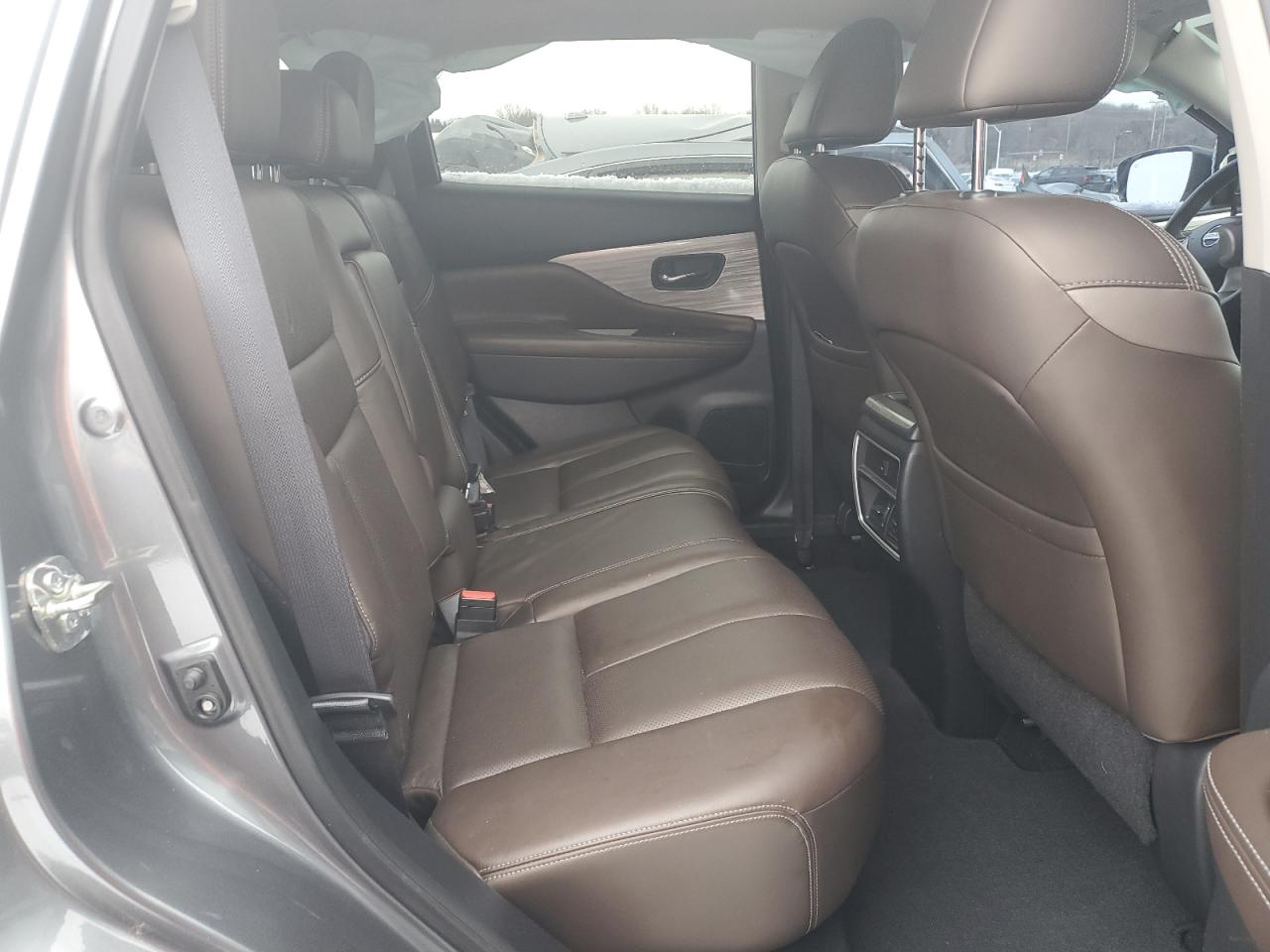2016 Nissan Murano - Image 11
