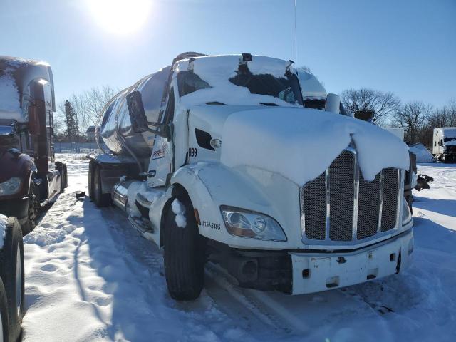 2015 Peterbilt 579 