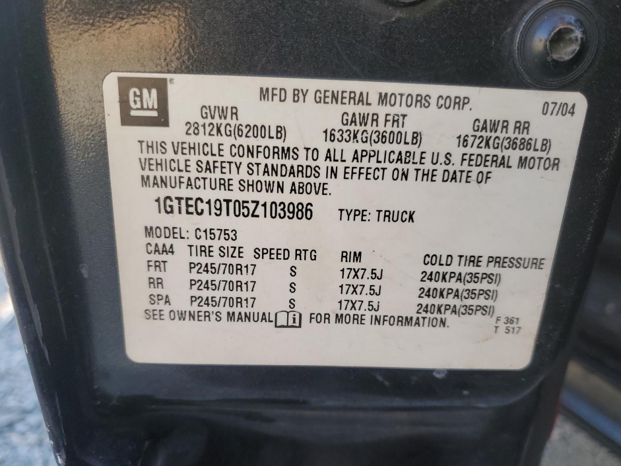 2005 GMC Sierra - Image 14