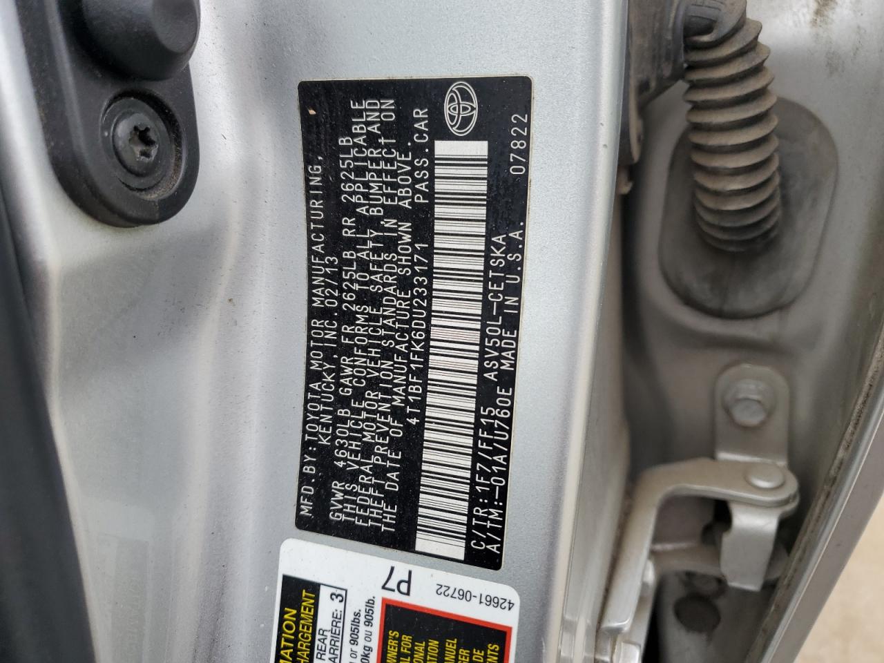 2013 Toyota Camry - Image 14