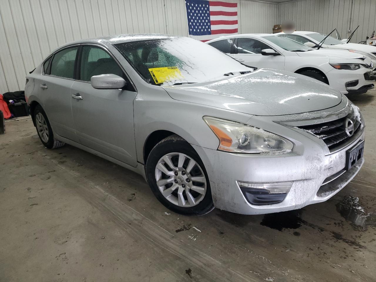 2015 Nissan Altima - Image 4