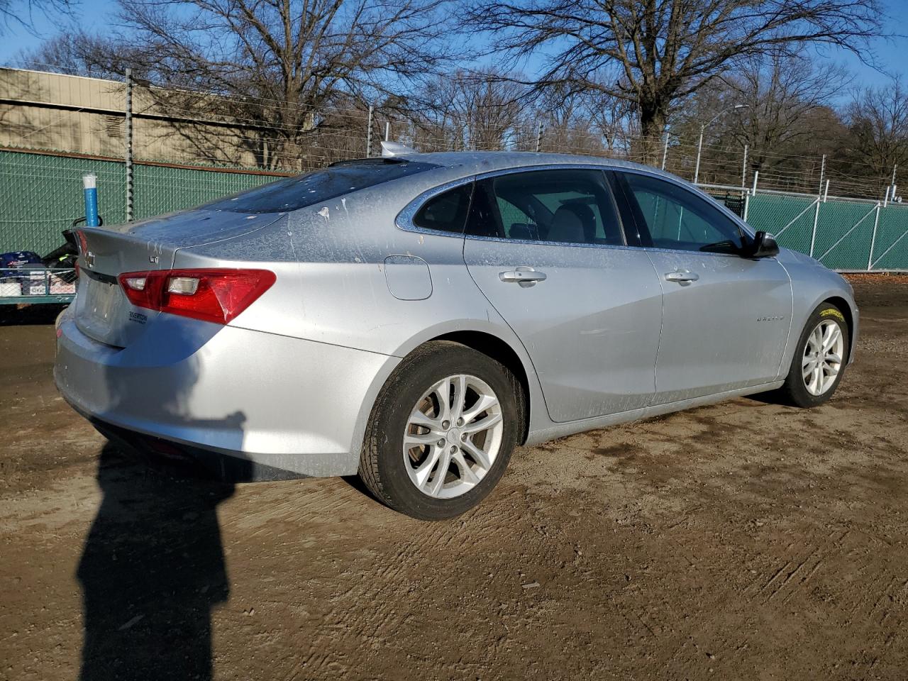 2017 Chevrolet Malibu - Image 3
