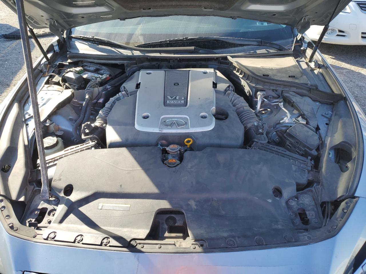 2014 Infiniti Q50 - Image 13