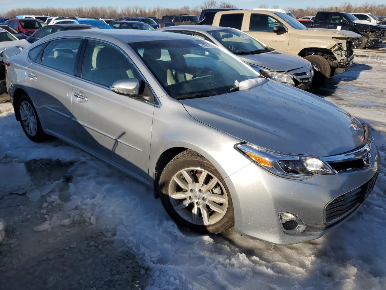 2015 Toyota Avalon - Image 4